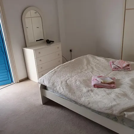 Extra Big 4 Bedroom Vill, Across The Road Voroklini